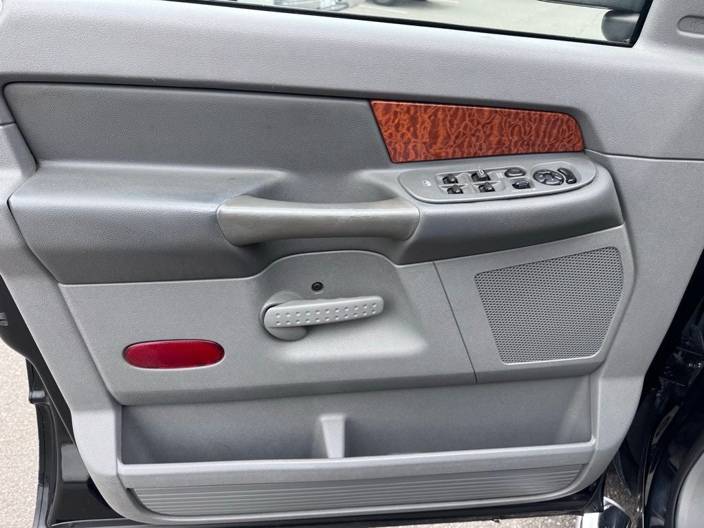 2006 Dodge Ram 1500 SLT
