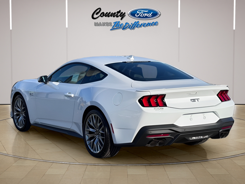 2026 Ford Mustang GT Premium