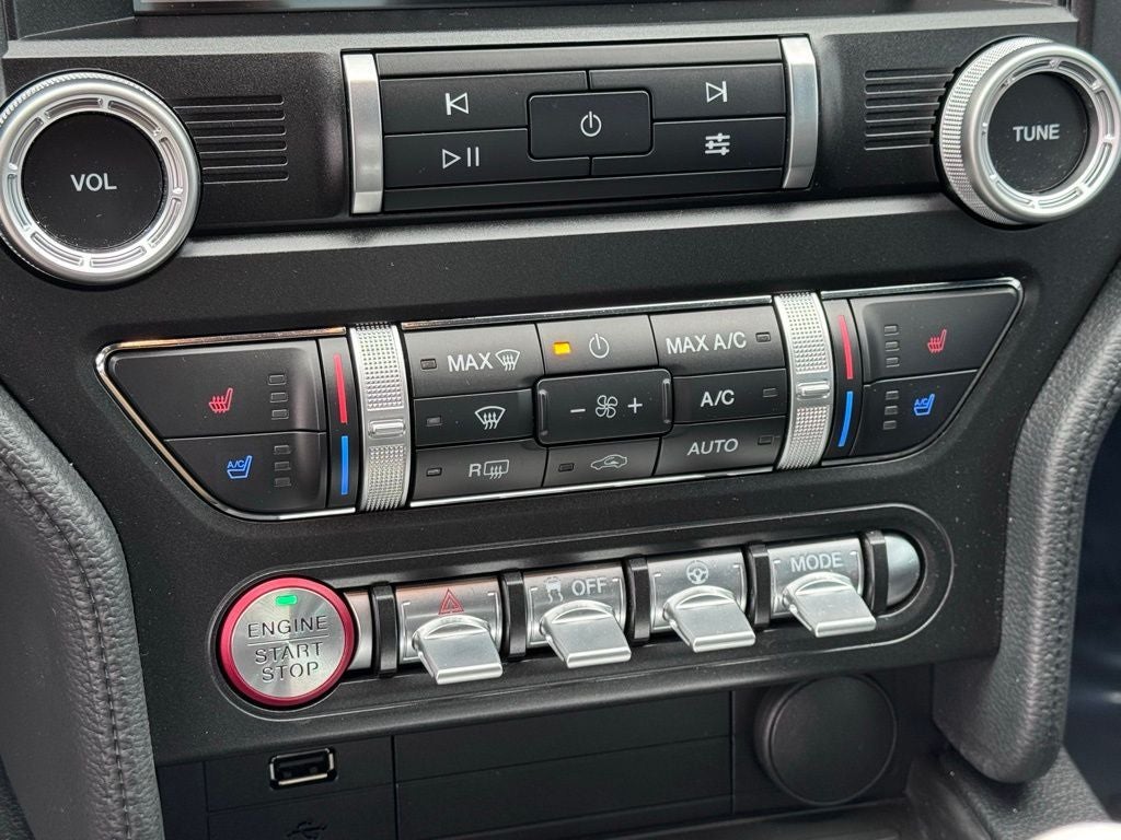 2023 Ford Mustang Mach 1