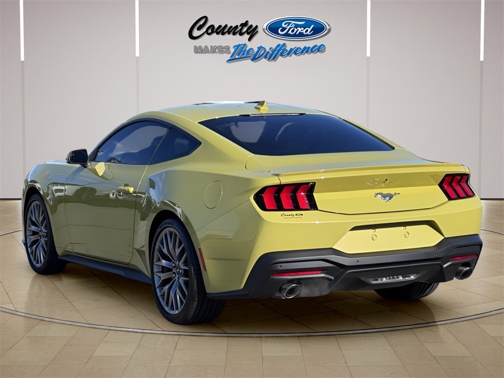 2025 Ford Mustang EcoBoost Premium