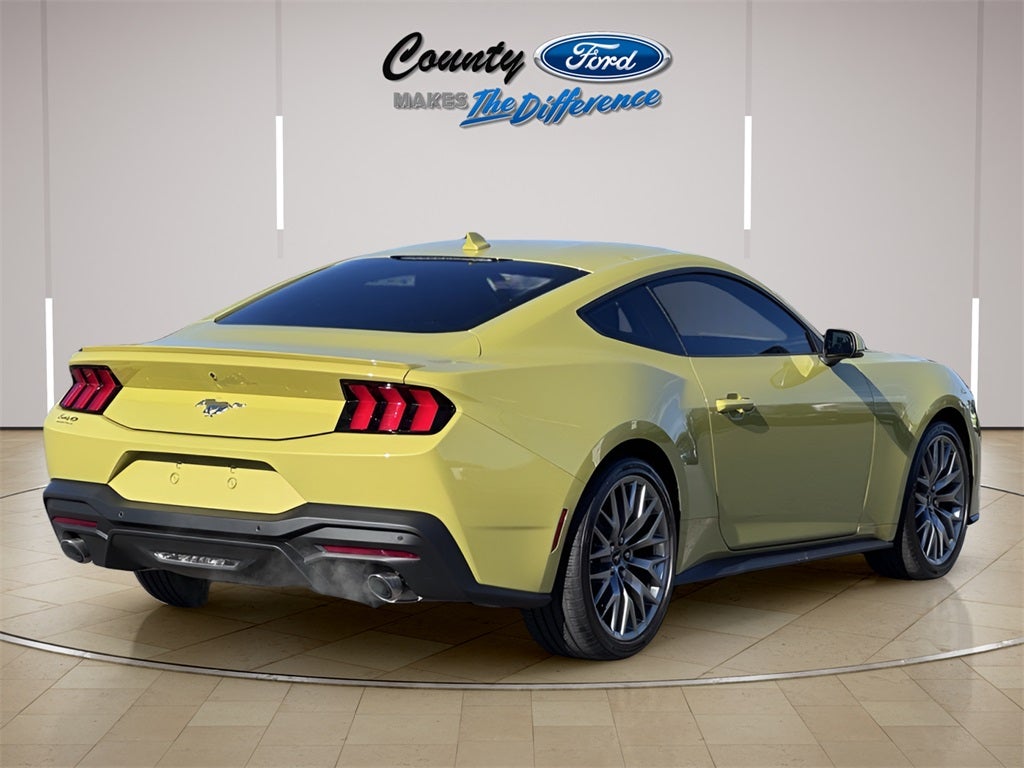 2025 Ford Mustang EcoBoost Premium
