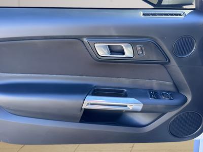 2020 Ford Mustang EcoBoost