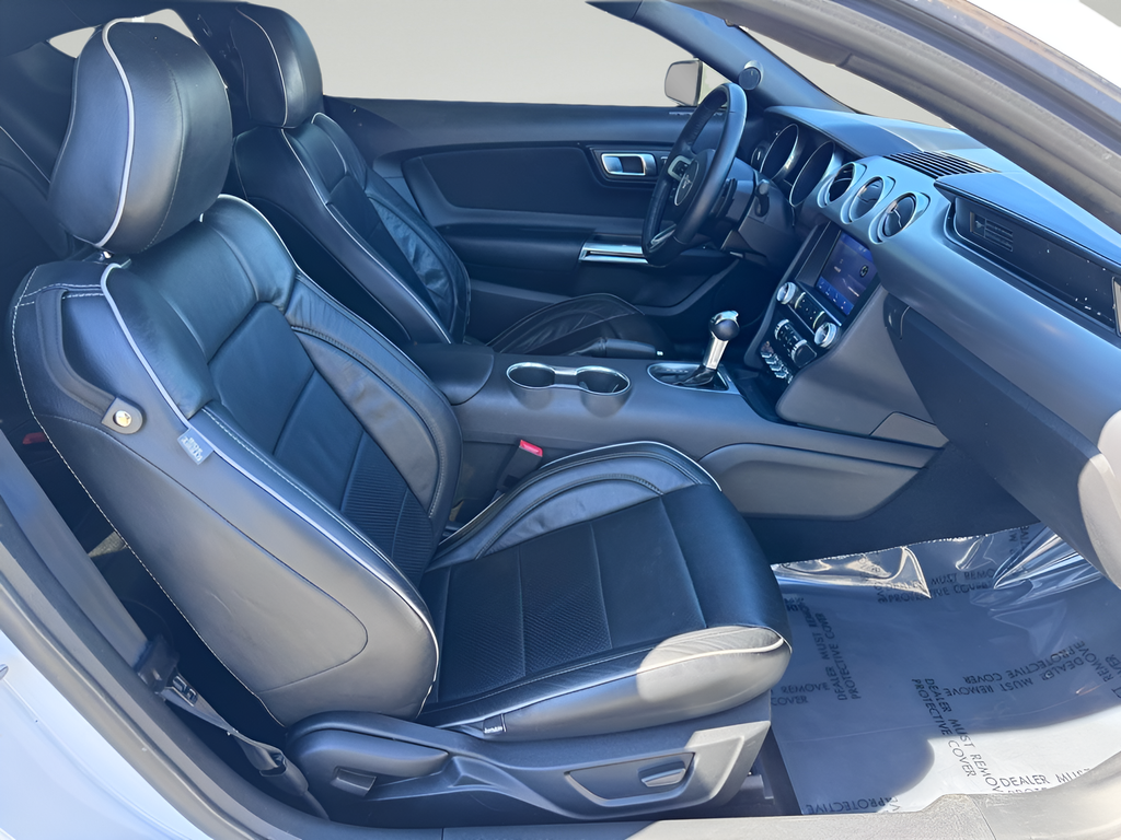 2020 Ford Mustang EcoBoost