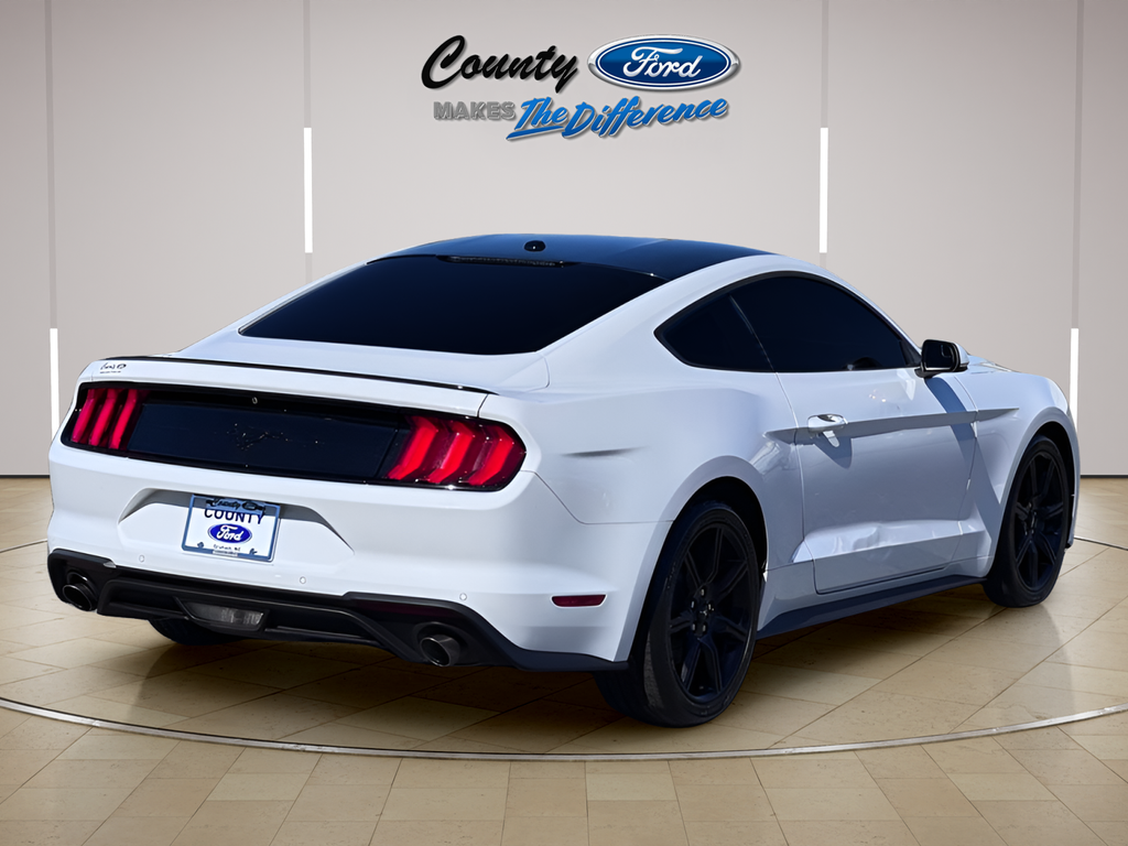 2020 Ford Mustang EcoBoost