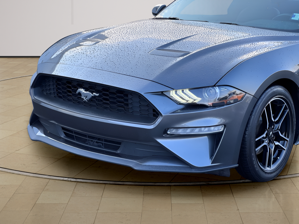 2020 Ford Mustang EcoBoost