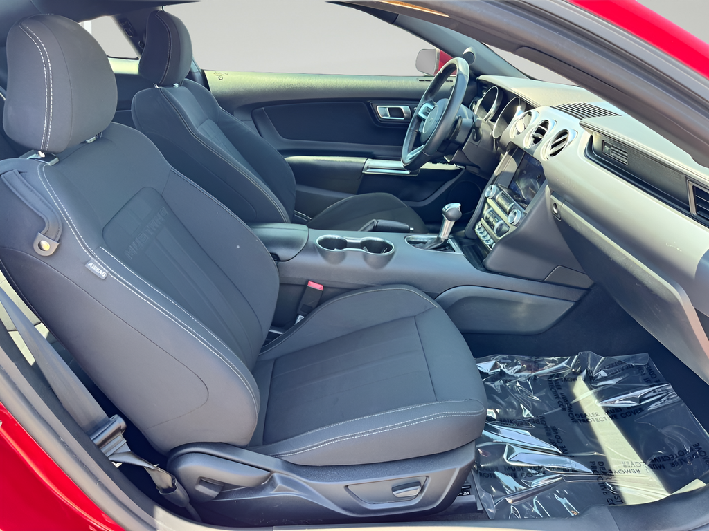 2020 Ford Mustang EcoBoost