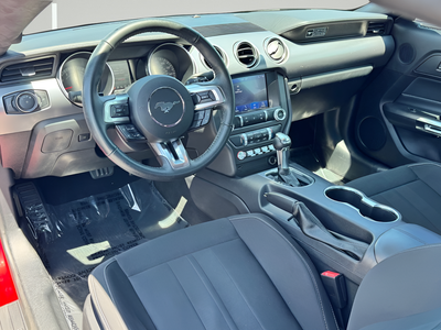 2020 Ford Mustang EcoBoost