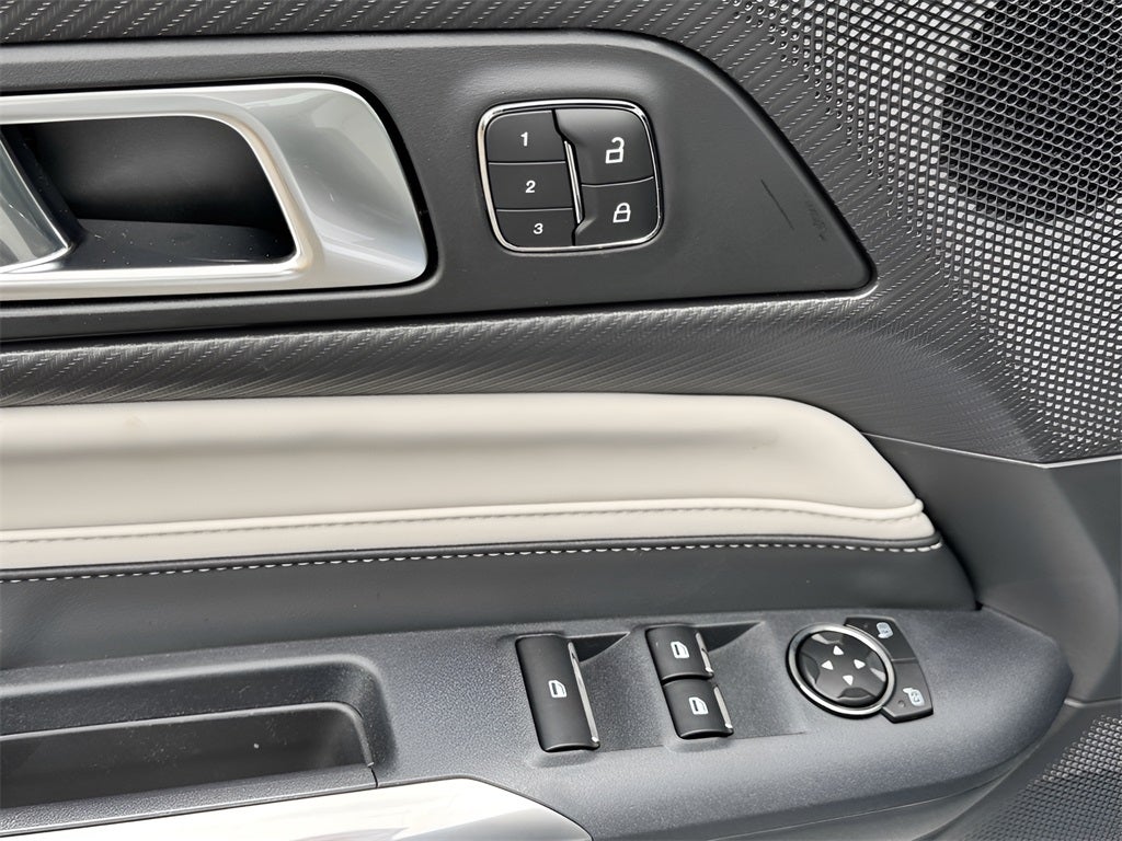 2025 Ford Mustang EcoBoost Premium