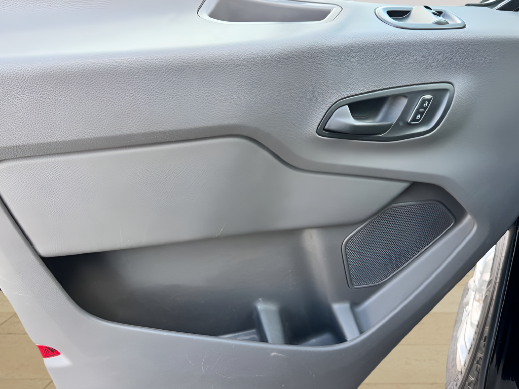 2025 Ford Transit-350 XLT