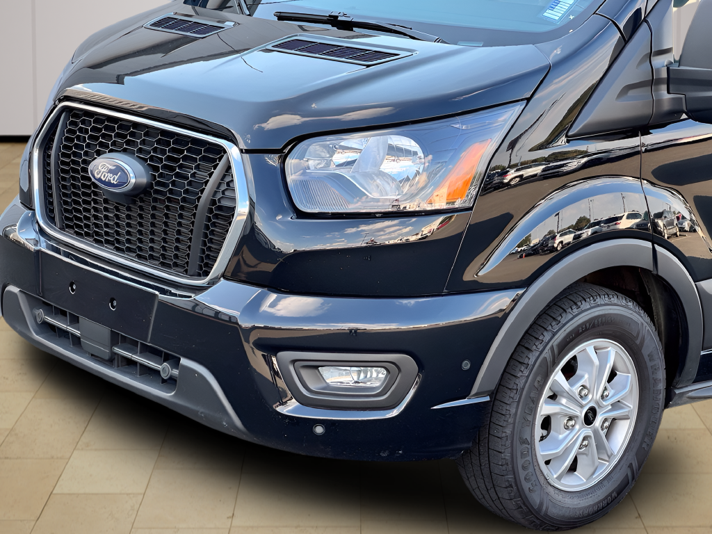 2025 Ford Transit-350 XLT
