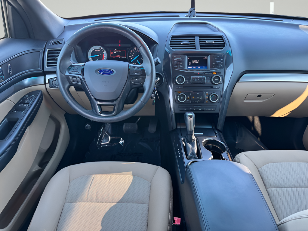 2016 Ford Explorer Base