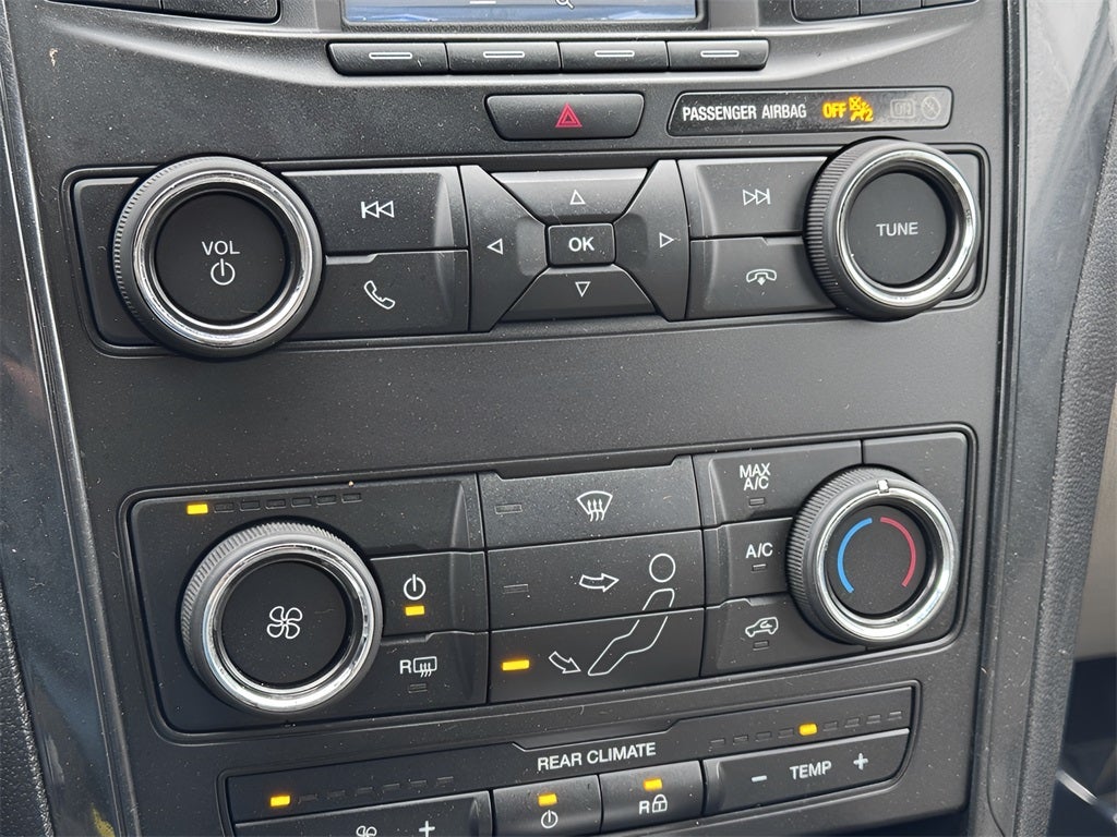 2018 Ford Explorer Base