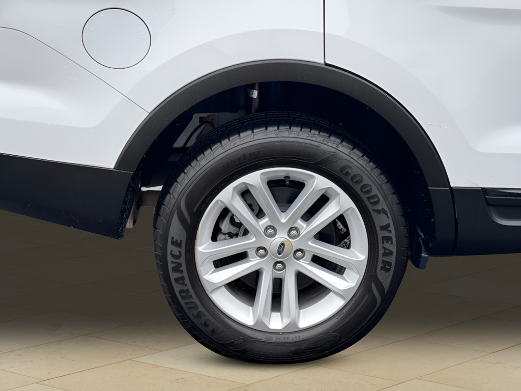 2015 Ford Explorer Base