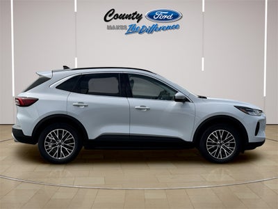 2025 Ford Escape Plug-In Hybrid Base