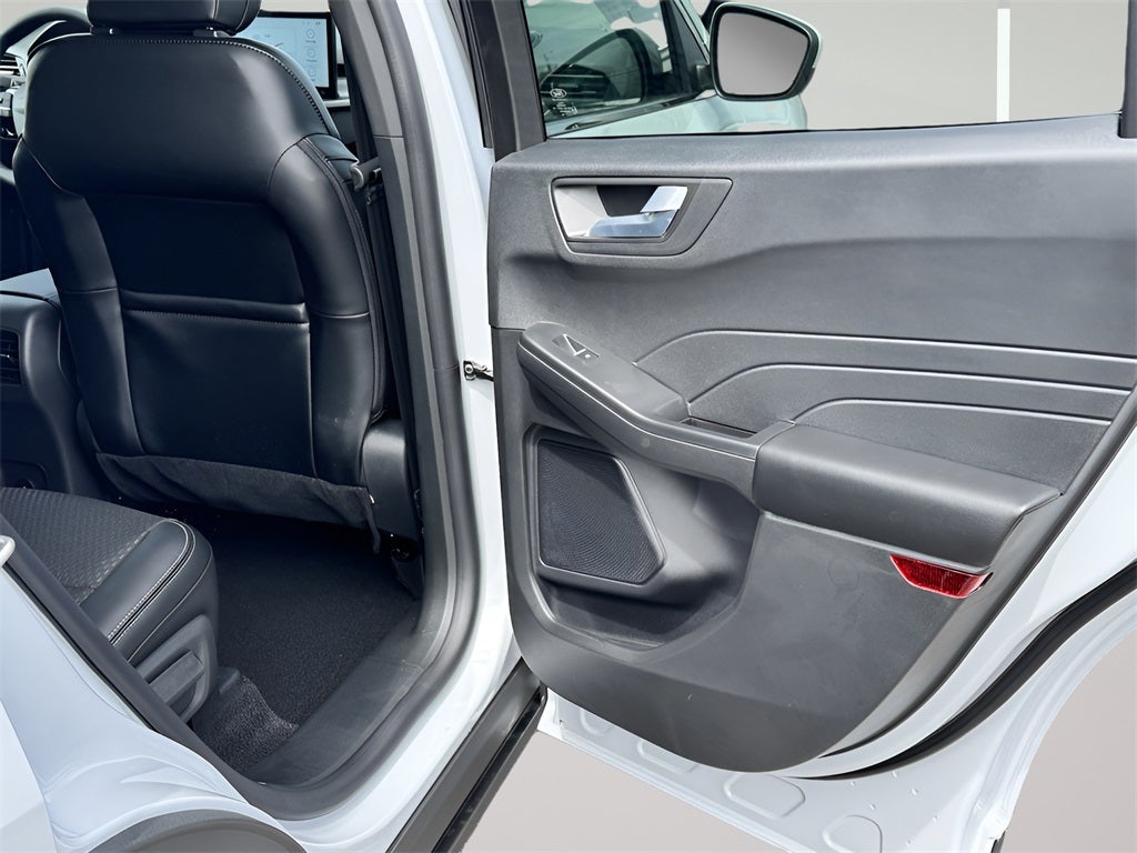 2025 Ford Escape Plug-In Hybrid Base