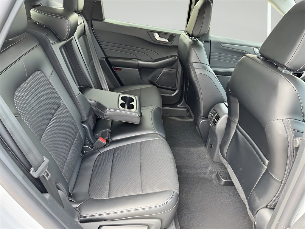 2025 Ford Escape Plug-In Hybrid Base