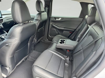 2025 Ford Escape Plug-In Hybrid Base