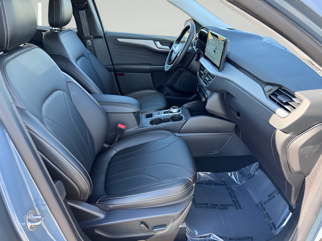 2025 Ford Escape Plug-In Hybrid Base