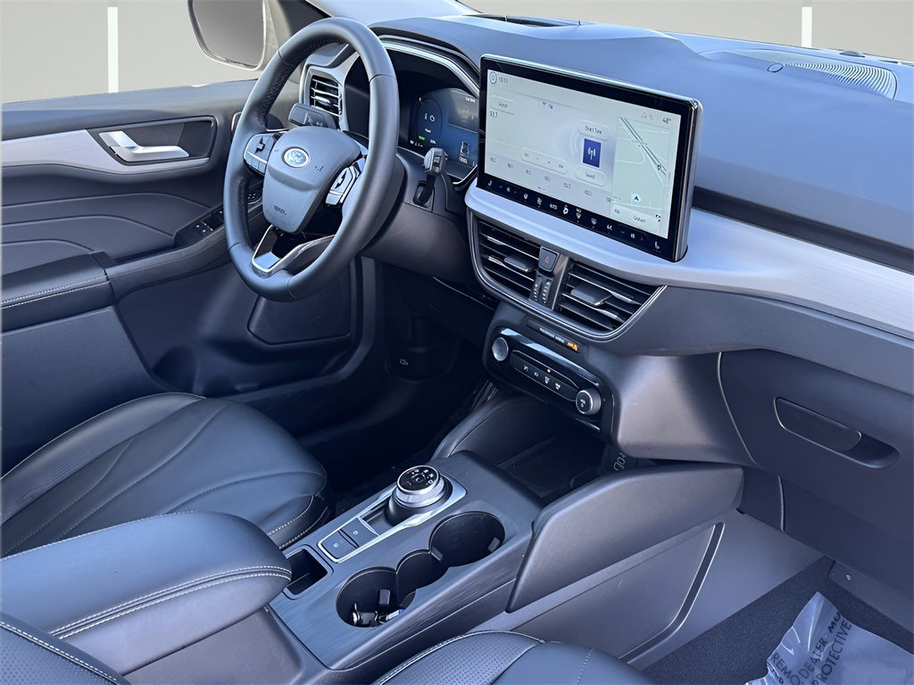 2025 Ford Escape Plug-In Hybrid Base