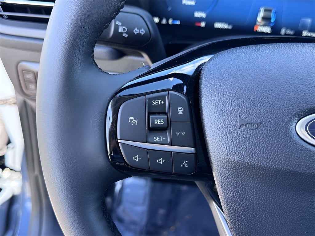 2025 Ford Escape Plug-In Hybrid Base