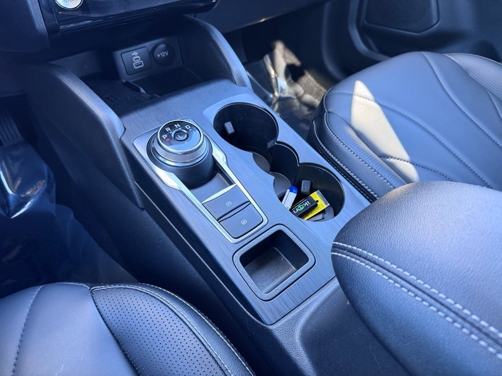 2025 Ford Escape Plug-In Hybrid Base