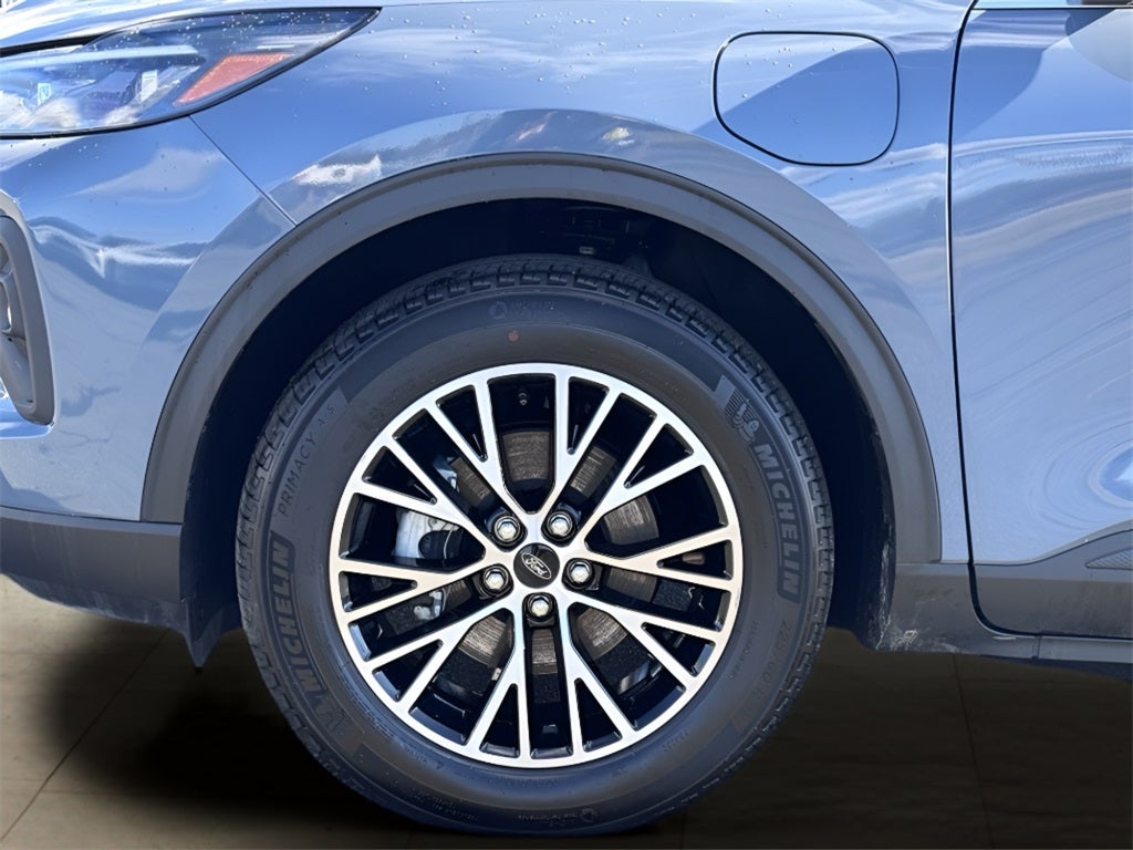 2025 Ford Escape Plug-In Hybrid Base