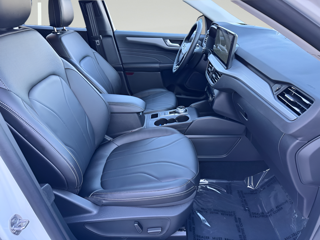 2025 Ford Escape Hybrid Platinum
