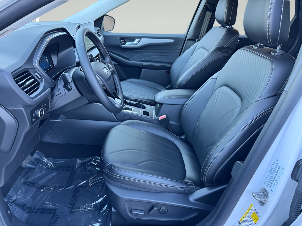 2025 Ford Escape Hybrid Platinum