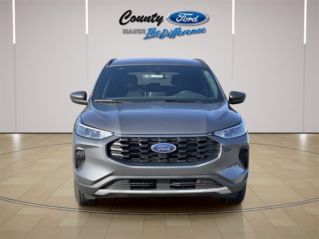 2025 Ford Escape Hybrid ST-Line