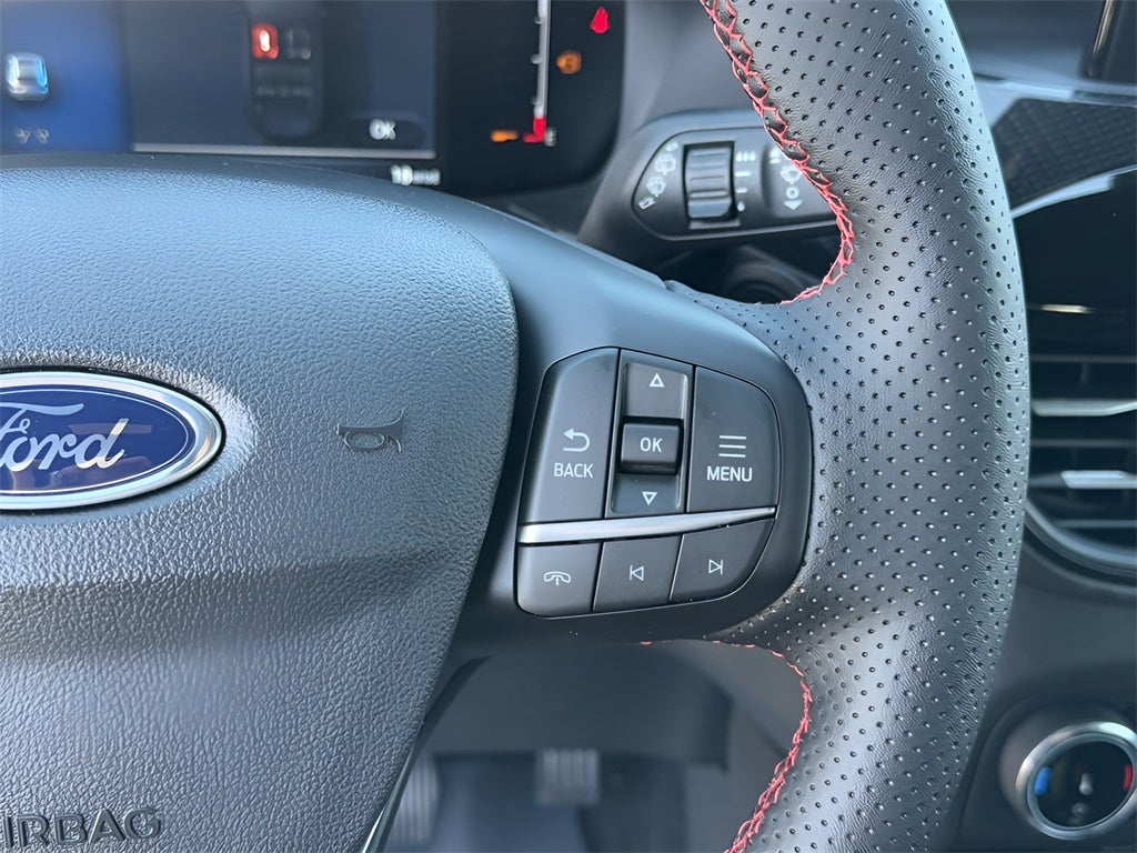 2025 Ford Escape Hybrid ST-Line