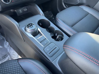 2025 Ford Escape Hybrid ST-Line