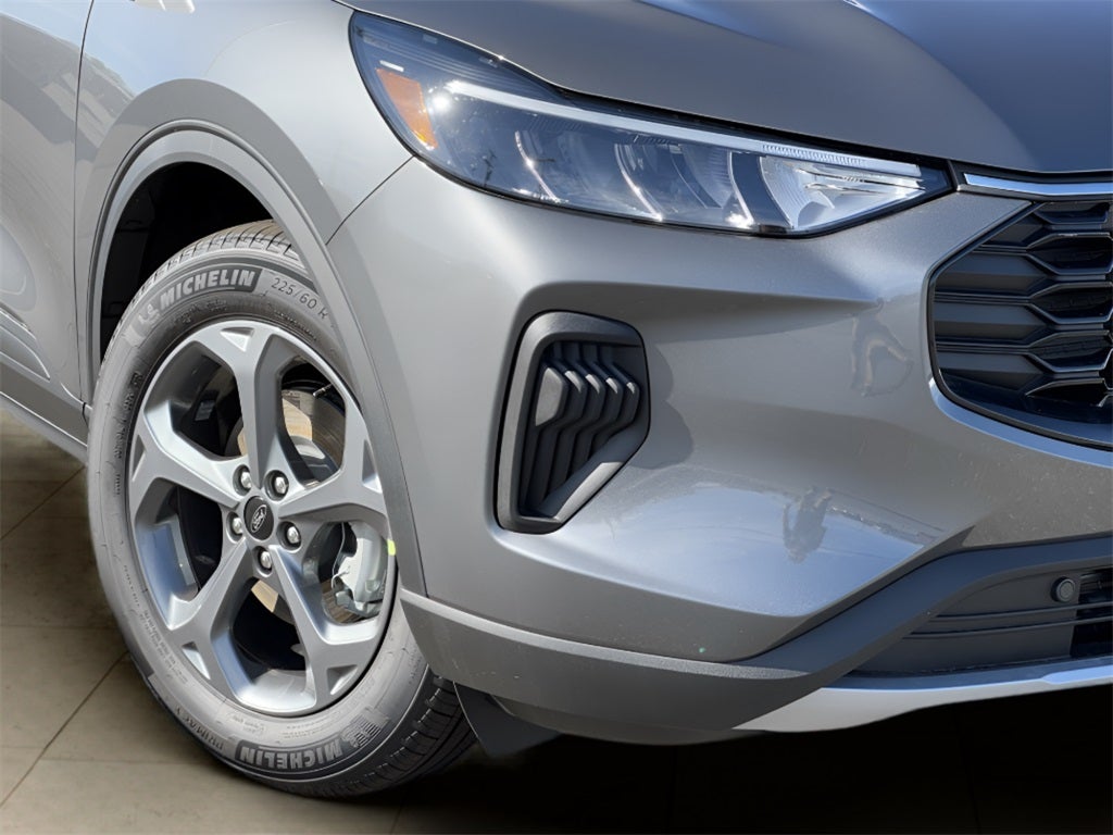 2025 Ford Escape Hybrid ST-Line