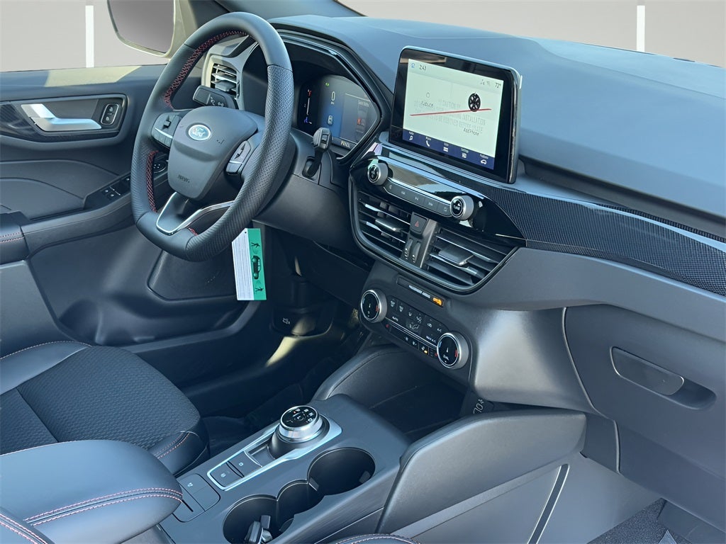 2025 Ford Escape Hybrid ST-Line