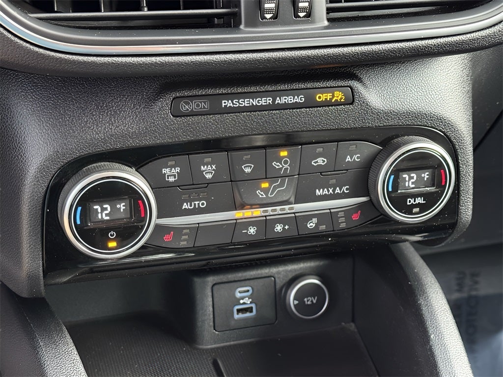 2021 Ford Escape Titanium