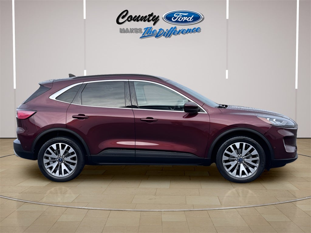 2021 Ford Escape Titanium