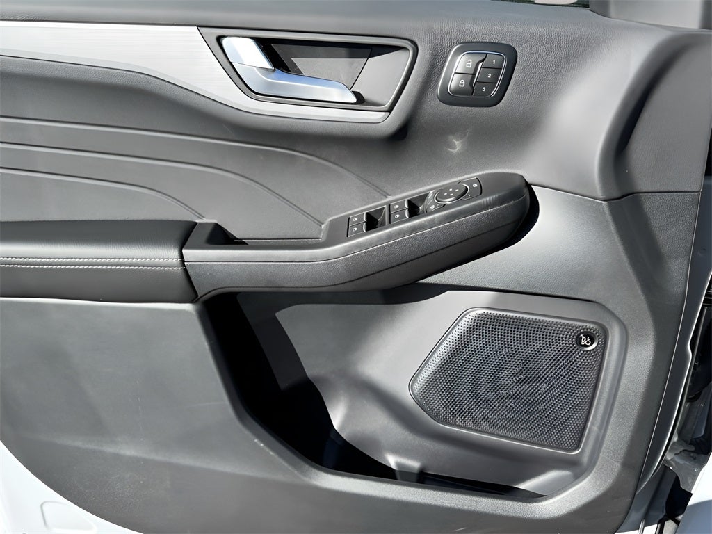 2026 Ford Escape Hybrid Platinum