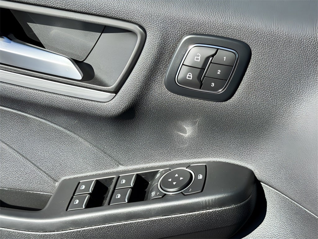 2026 Ford Escape Hybrid Platinum