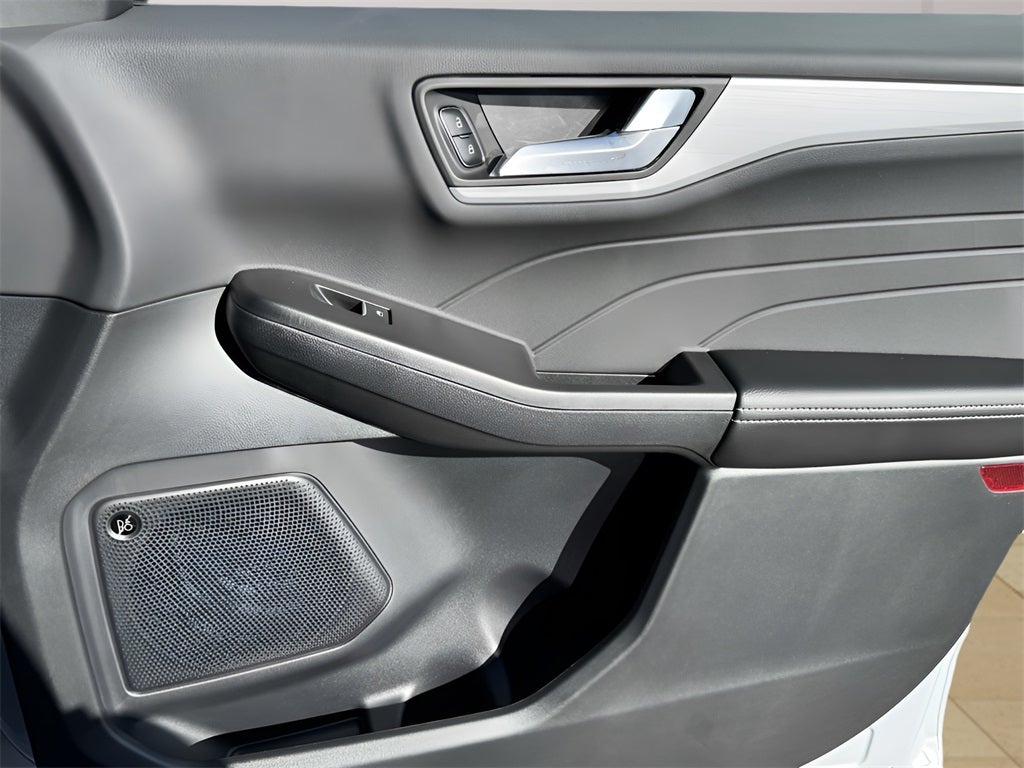 2026 Ford Escape Hybrid Platinum