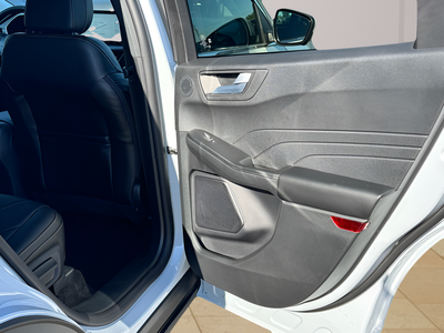 2026 Ford Escape Hybrid Platinum