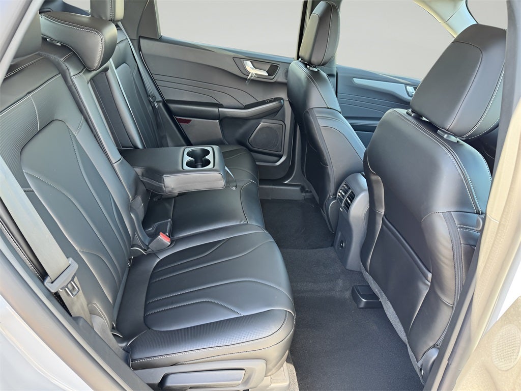 2026 Ford Escape Hybrid Platinum