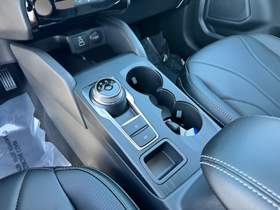 2026 Ford Escape Hybrid Platinum