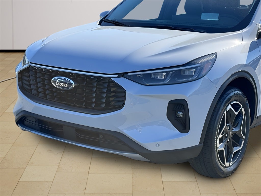 2026 Ford Escape Hybrid Platinum