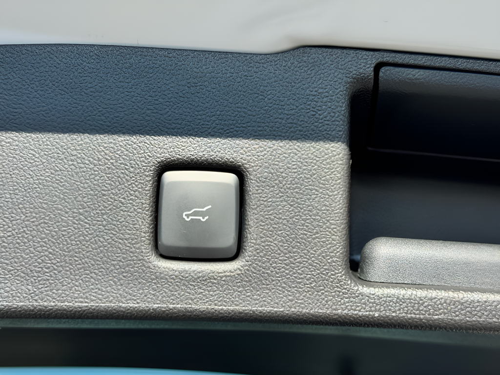 2026 Ford Escape Hybrid Platinum