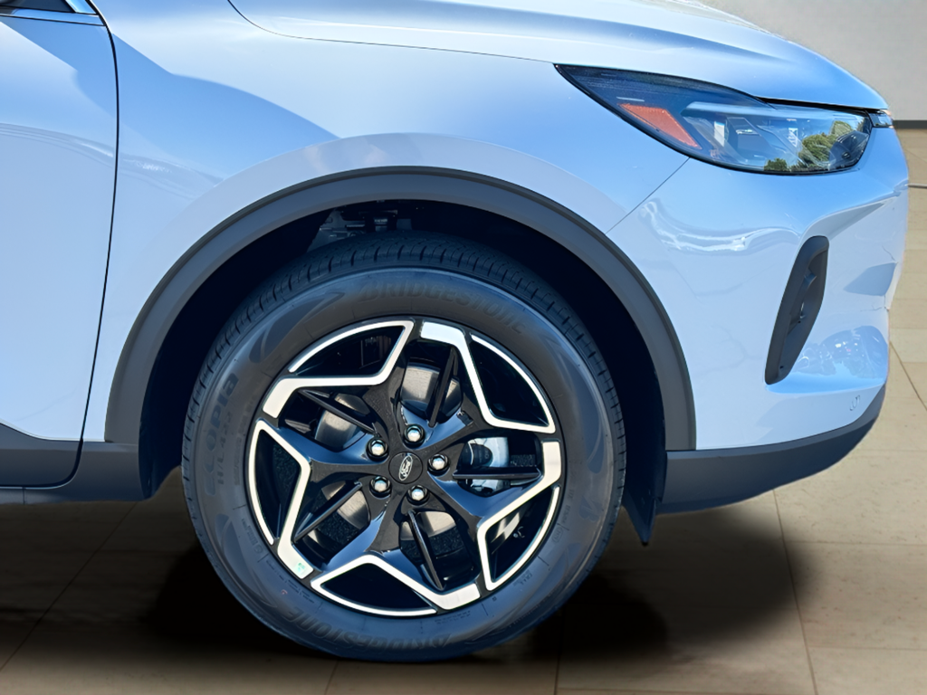 2026 Ford Escape Hybrid Platinum