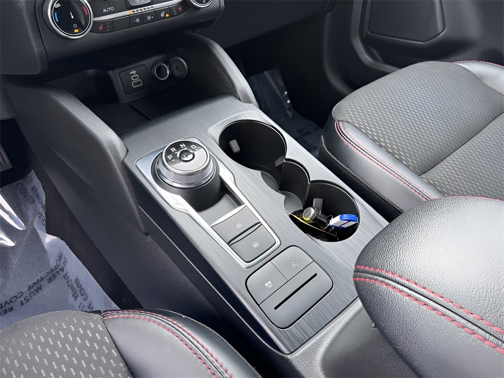 2025 Ford Escape ST-Line Select