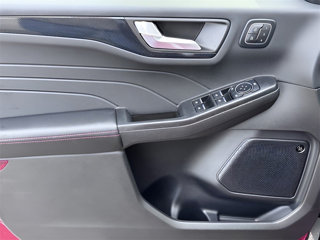 2026 Ford Escape Hybrid ST-Line Select