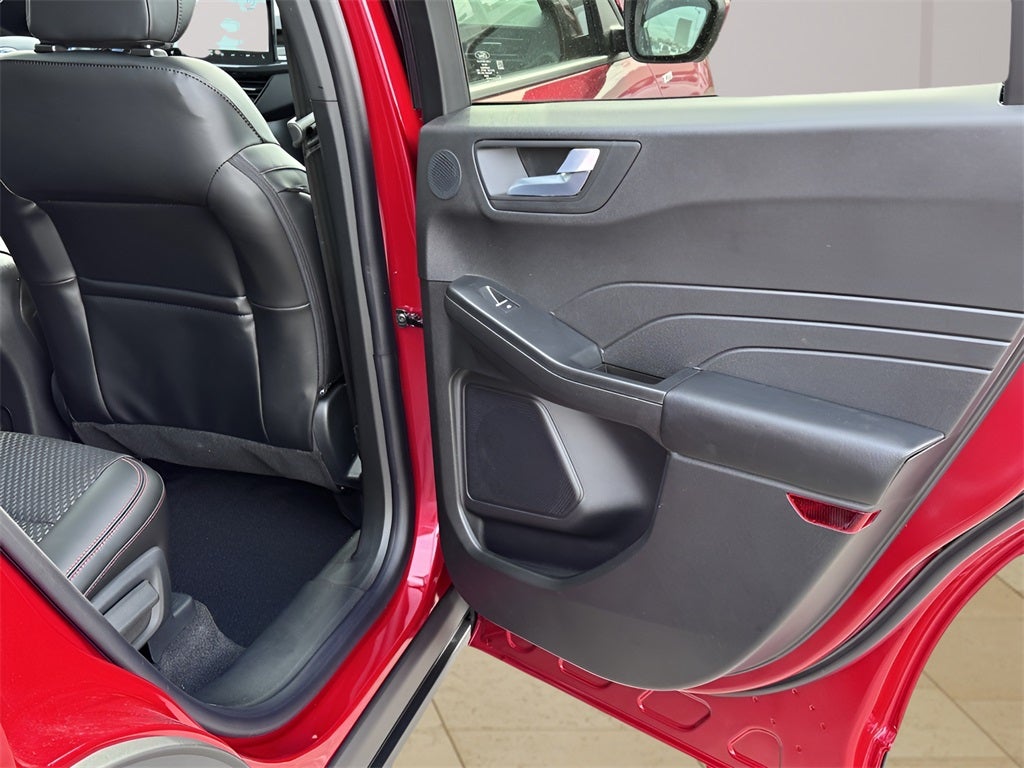 2026 Ford Escape Hybrid ST-Line Select