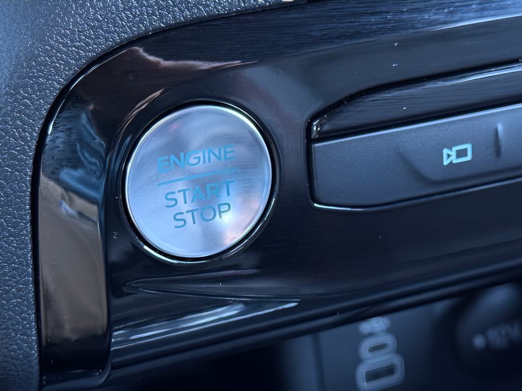 2026 Ford Escape Hybrid ST-Line Select