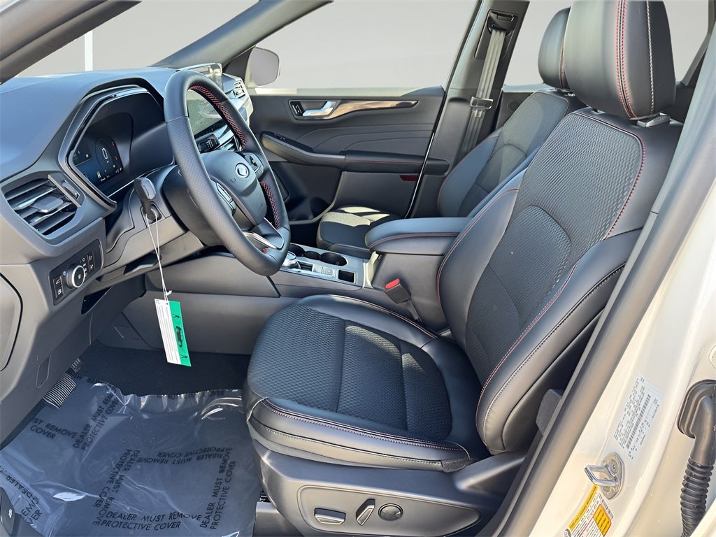 2026 Ford Escape Hybrid ST-Line Select