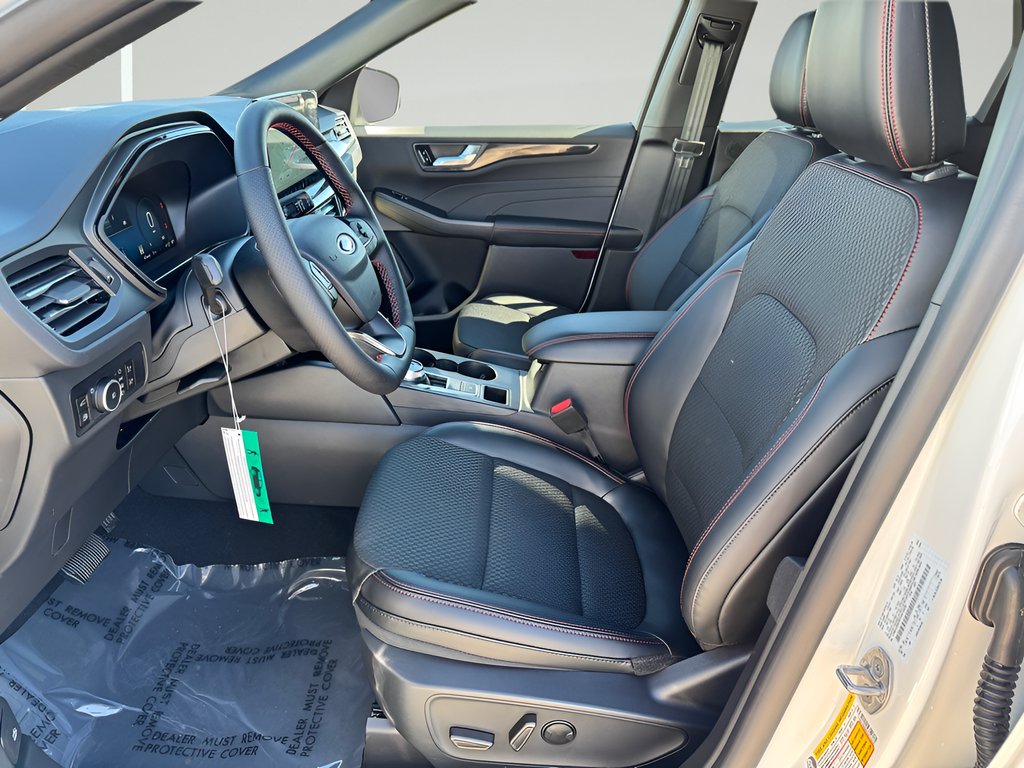 2026 Ford Escape Hybrid ST-Line Select